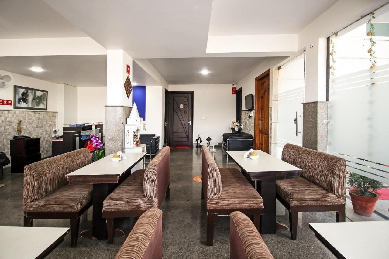 Oyo 8110 Nstay 31 Gurgaon Bagian luar foto